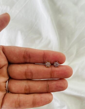 Lavender stud