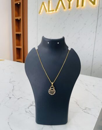 Diamond necklace L881